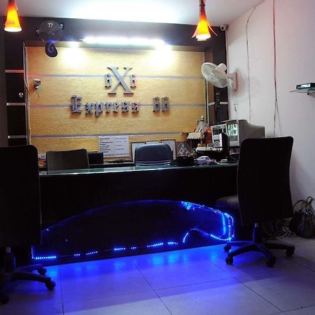 Hotel Express66 Νέο Δελχί Εξωτερικό φωτογραφία